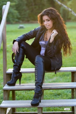 izabelle381-copy.jpg