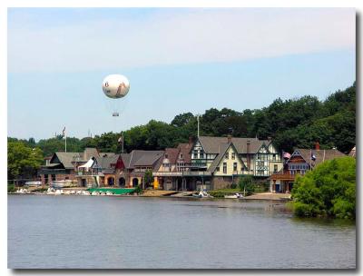 Zoo Balloon over Boathouse Row