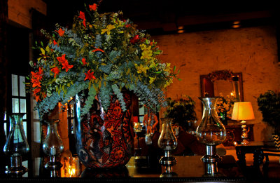 189 LOBBY DECOR SUNSET.jpg
