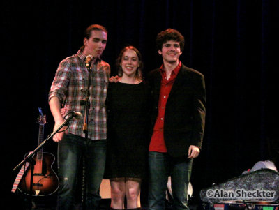 Good night! Nathaniel Smith, Sarah Jarosz and Alex Hargreaves
