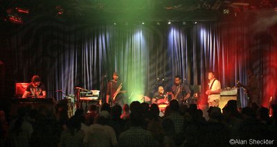 Karl Denson's Tiny Universe