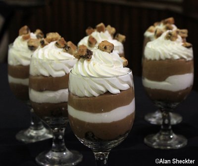 Tempting chocolate mousse desserts worthy of a picture -