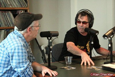 Mickey Hart makes a point, with Rick Anderson