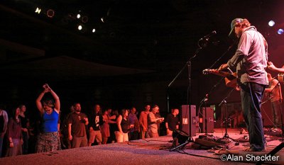 Anders Beck and the Big Room audience