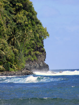 Honomanu Bay