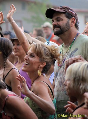 Lisa and Peter dance to Novalima, Meadow Stage