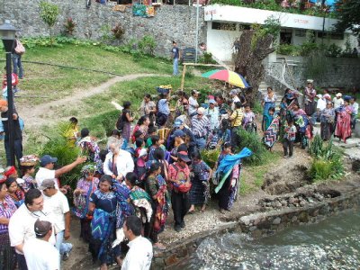 Puerto Quetzal, Guatamala-running the gauntlet of vendors again