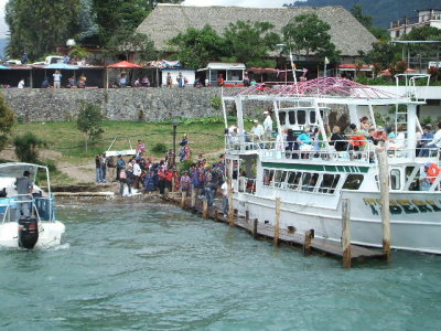 Puerto Quetzal, Guatamala-back on the boats heading across the lake