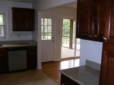 The threshhold between floors is smaller and more attractive too