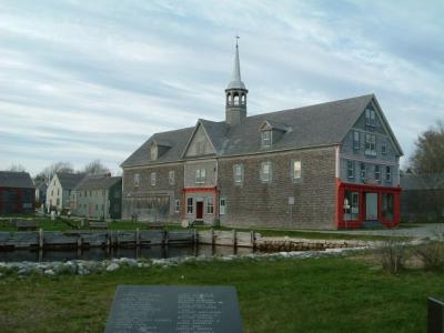 HUGE old building in Shelburne; nearly everything on the dock front was still closed for the season