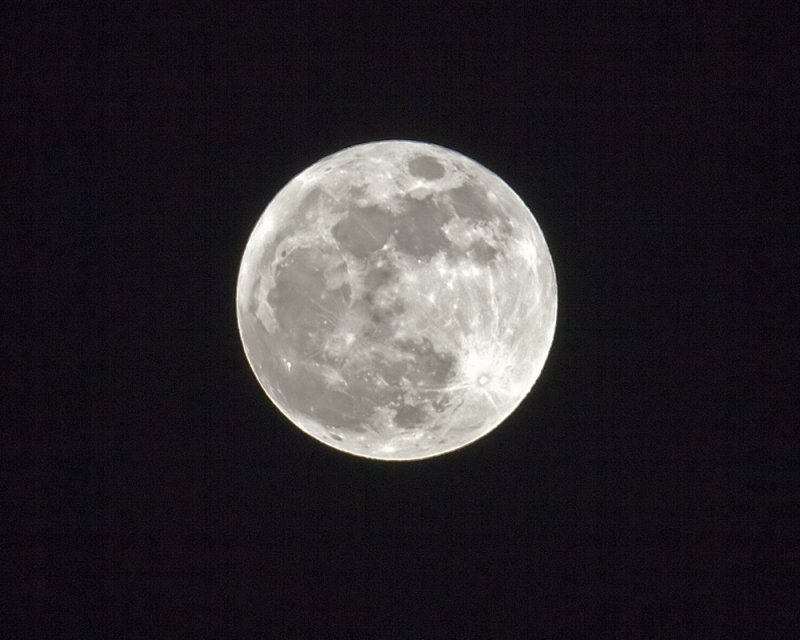 Super Moon