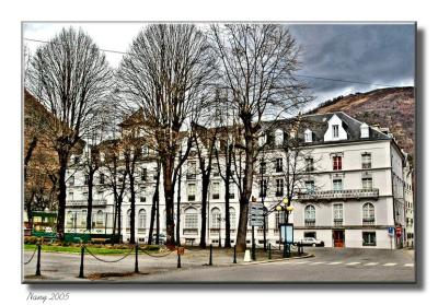 An hotel in the park near the spa