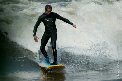 20110531 Surf de rivire pict0010.jpg