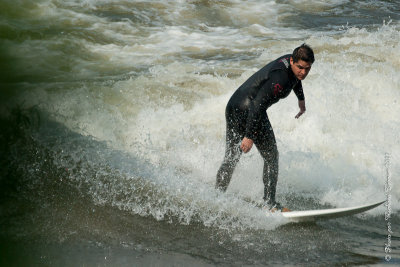 20110531 Surf de rivire pict0051.jpg