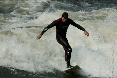 20110531 Surf de rivire pict0100.jpg