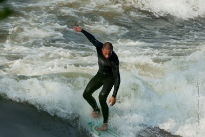 20110531 Surf de rivire pict0156.jpg