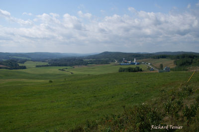 En route vers le lac Tmiscouata, la campagne du Bas St Laurent 0696.jpg