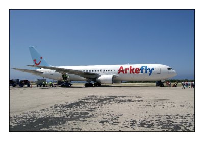 22-05-06 - ArkeFly PH-AHX -09.jpg