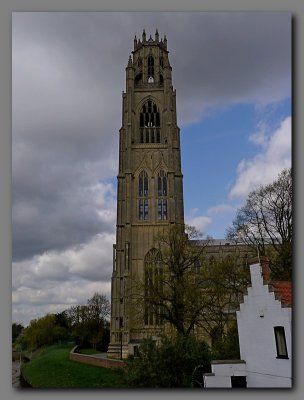 St Botolph's Church.jpg