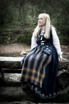 Jeanette 13.jpg
