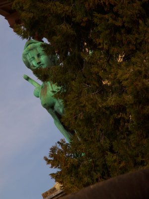 Hiding sphinx