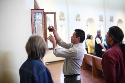 OLG_HolyThursday_21Apr2011_ 005b [800x600].JPG