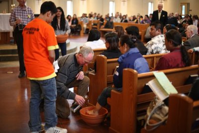 OLG_HolyThursday_21Apr2011_ 022 [800x600].JPG