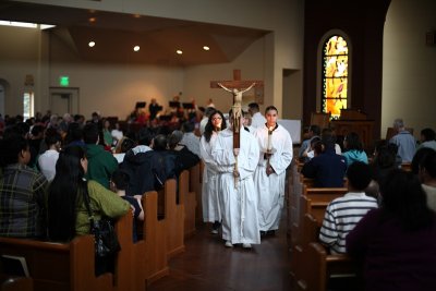 OLG_HolyThursday_21Apr2011_ 029b [800x600].JPG