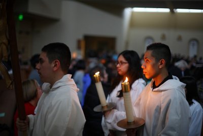 OLG_HolyThursday_21Apr2011_ 031b_s [800x600].jpg
