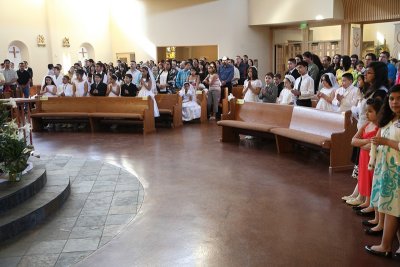 OLG_FirstCommunion_1130_01May2011_ 011 [800x600].JPG