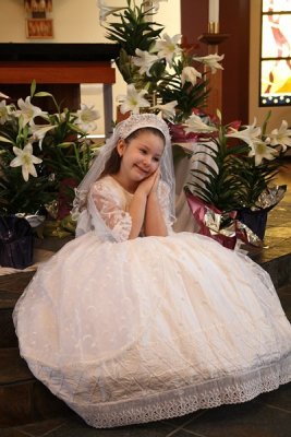 OLG_FirstCommunion_1130_01May2011_ 077 [800x600].JPG