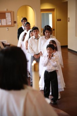 OLG_FirstCommunion_1730_01May2011_ 002 [800x600].JPG