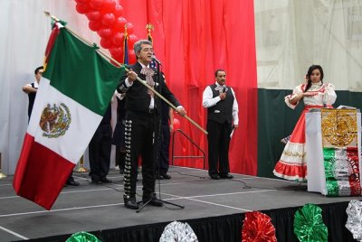 Mexican_Independence_15Sep2011_ 225b [640x480].JPG