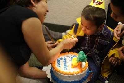 Hilda_Grandson_Birthday3_24Sep2011_ 038 [640x480].JPG