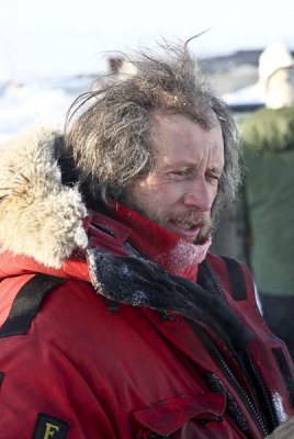 Iditarod_40_Shaktoolik_CheckPoint_11Mar2012_ 026A_SebastianSchnuelle [402x600].jpg