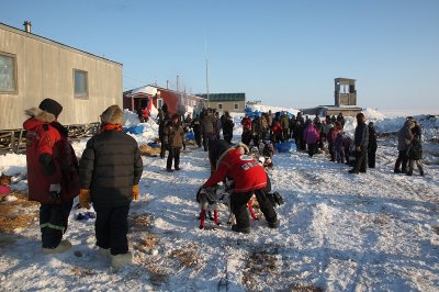 Iditarod_40_Shaktoolik_CheckPoint_11Mar2012_ 051 [800x532].JPG