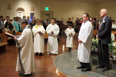 OLG_EasterVigil_07Apr2012_ 081 [600x400].JPG