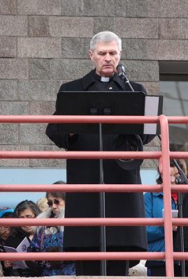 OLG_GoodFriday_FaithWalk_22Apr2011_ 063b [403x600].JPG