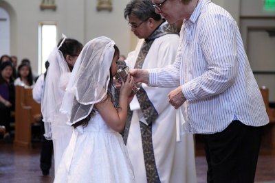 OLG_FirstCommunion_1730_06May2012_0013 [800x533].JPG