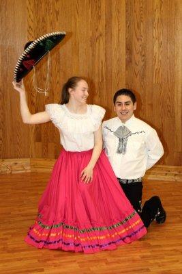 LumenChristi_DancePractice_07Apr2012 063 [400x600].JPG