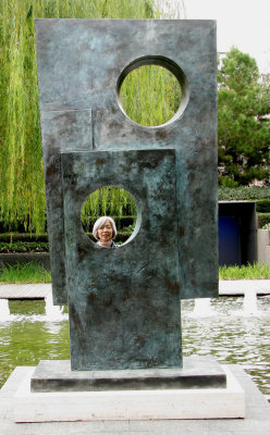 Barbara Hepworth 
(1903-1975) 
Squares with Two Circles (Monolith), 1963
(cast 1964)
Bronze
Nasher Sculpture Center Garden, Dalas