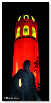 Coit Tower illuminated in 49ers colors