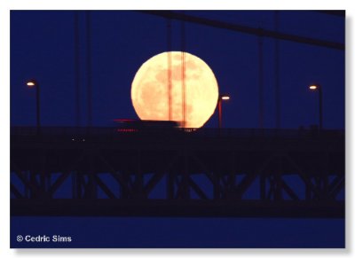 Super moon & Golden Gate bridge
