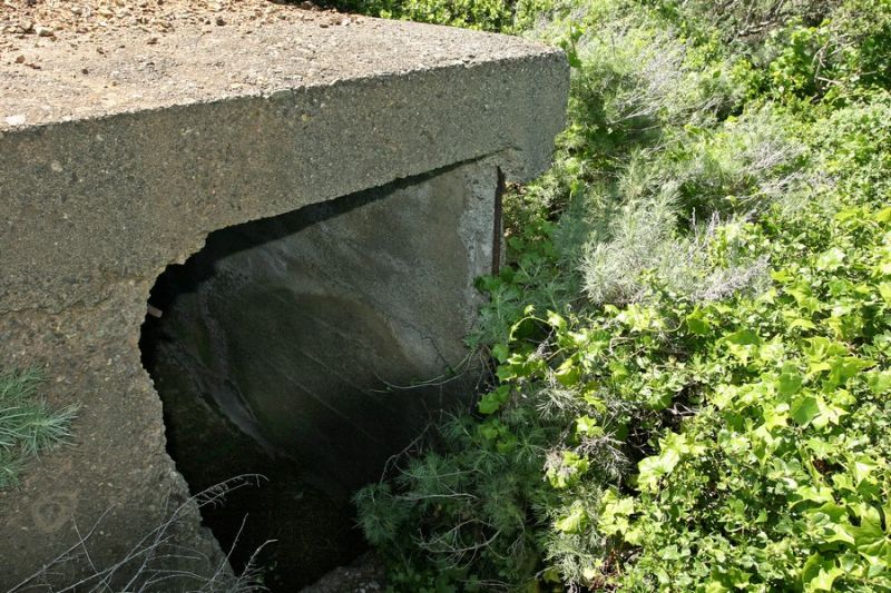 Btry Townsley antiaircraft gun shelter-entry