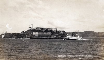 1912c AZ offshore w ferry.jpg