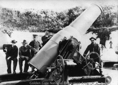 12-in mortar Btry Alexander, Fort Barry 1908 (GOGA).jpg