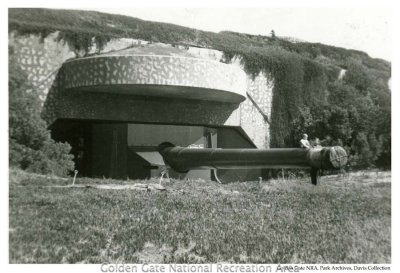 Btry Davis, Fort Funston, c1946 (GOGA)
