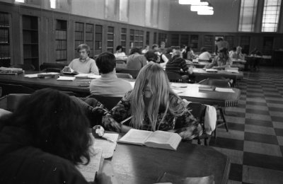 Julie Henshaw at the library 