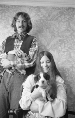 Mark Nelson & Patty & puppies.