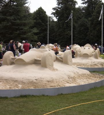 Sand-car-stles?